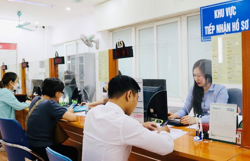 https://images.openai.com/static-rsc-4/Qt4Vtnn72fhXuriYG7Kz6SBIFR8jqEH7EmN85fUWgkS8Tvvbks1qWiHaHjxNYRUPUmELpAK5YDrUgK-h3NGee8UDL-r9HQCynYivAkcEMBqOAjd7NE2JmrQRDq9bBzu5AsIEgpL8qn9fBvjzKGQdpFgnxMHroF2MGDT-VbObUcg?purpose=inline